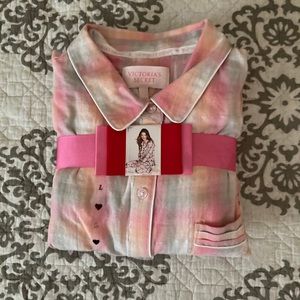 Victoria’s Secret Flannel PJs Size L